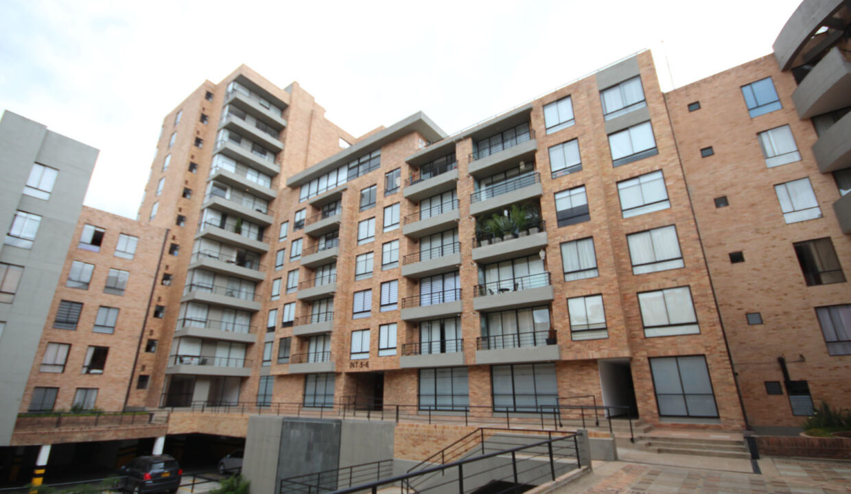 CONJUNTO RESIDENCIAL SAN RAFAEL (1)