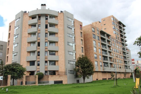 CONJUNTO RESIDENCIAL SAN RAFAEL (3)