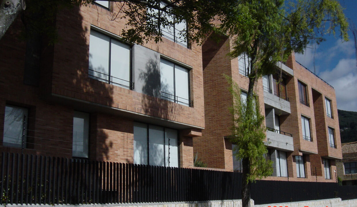 SANTA BARBARA ALTA APARTAMENTOS